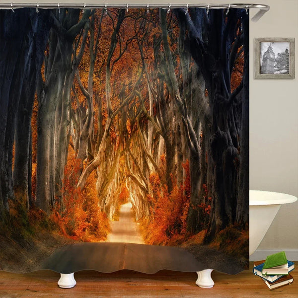 Rideau de douche motif allée d arbres mystérieuse orangée dans une salle de bain