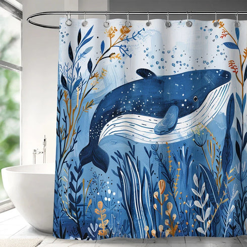 Rideau de douche motif baleine bleue et algues dans une salle de bain