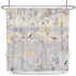 Rideau de douche motif chinoiserie oiseaux sur branches fleuries dans une salle de bain
