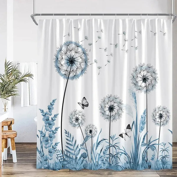 Rideau de douche motif pissenlits bleus et papillons dans une salle de bain